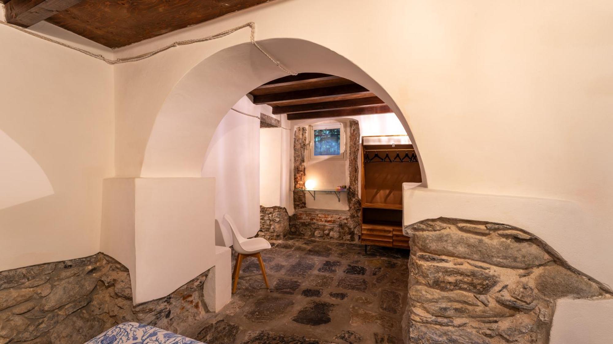 Bed and Breakfast La Casa Delle Pietre Parlanti - Casa In Pietra Ai Piedi Del Parco Delle 5 Terre Biassa Zewnętrze zdjęcie